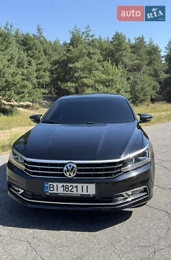 Седан Volkswagen Passat 2018 в Кременчуці