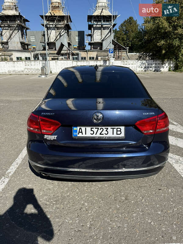 Седан Volkswagen Passat 2014 в Киеве