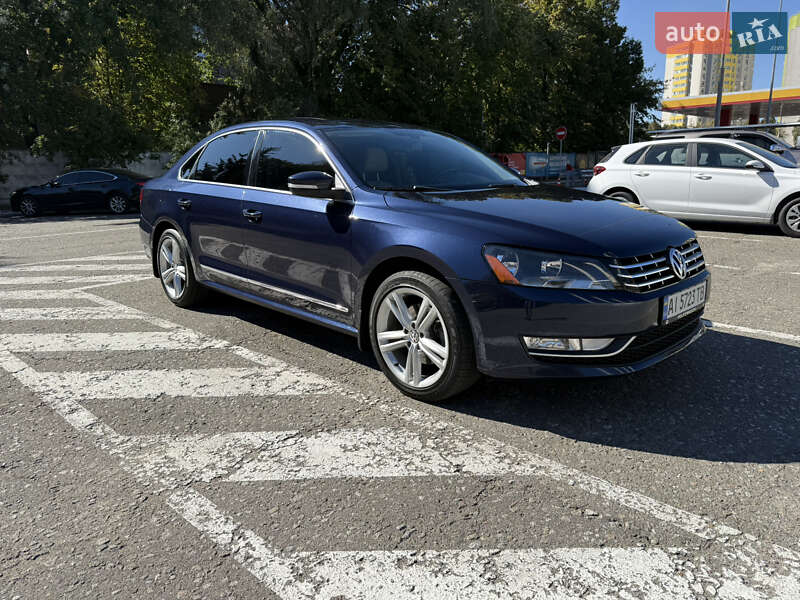 Седан Volkswagen Passat 2014 в Киеве