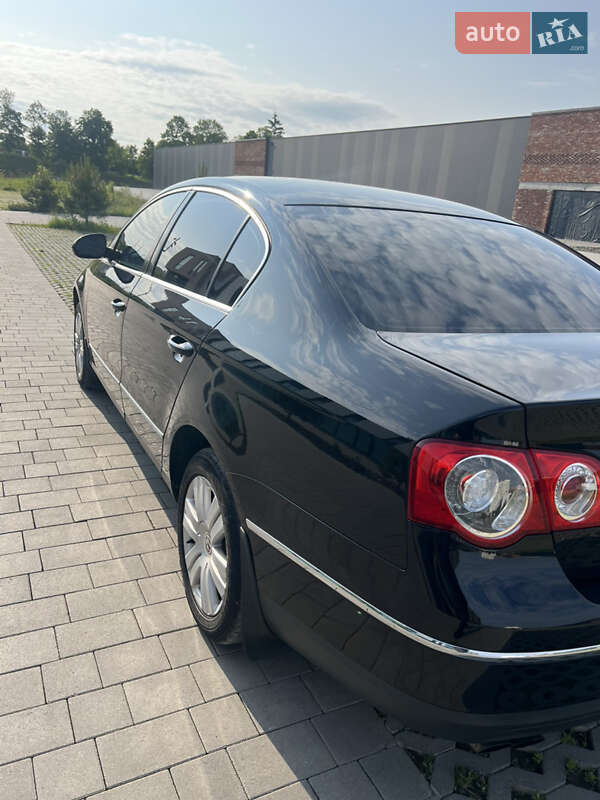 Седан Volkswagen Passat 2008 в Хмельницькому