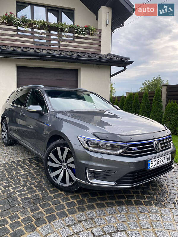Volkswagen Passat 2016