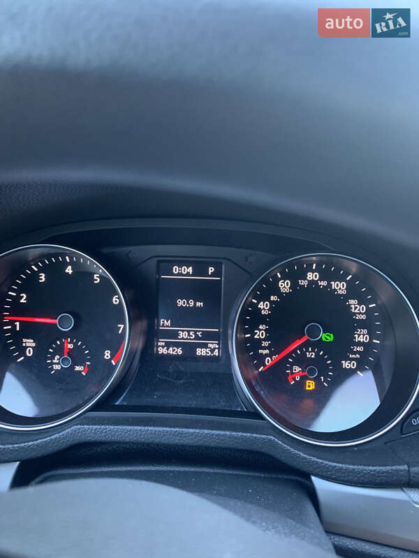 Седан Volkswagen Passat 2017 в Днепре фото 13 Седан Volkswagen Passat 2017 в Днепре