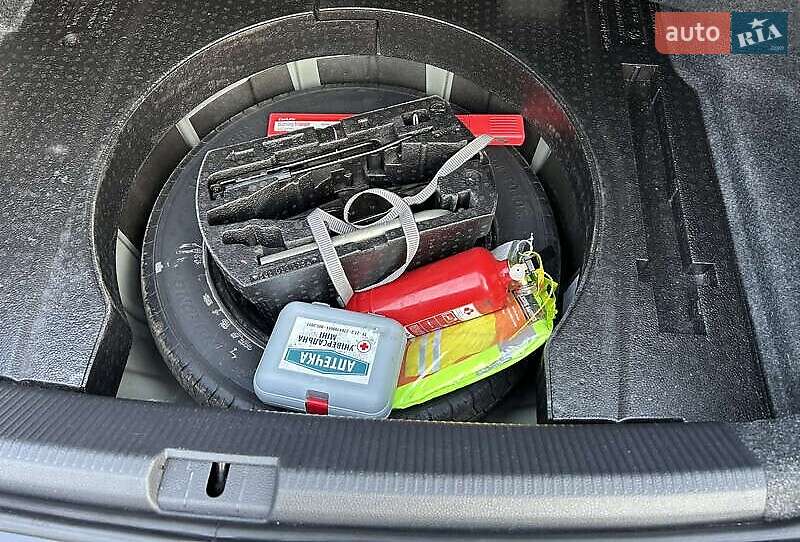 Седан Volkswagen Passat 2020 в Киеве