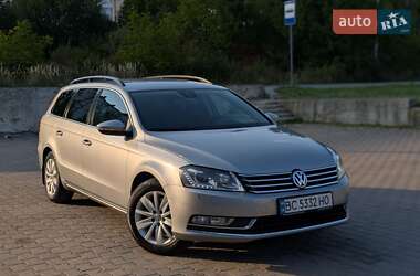Універсал Volkswagen Passat 2014 в Івано-Франківську