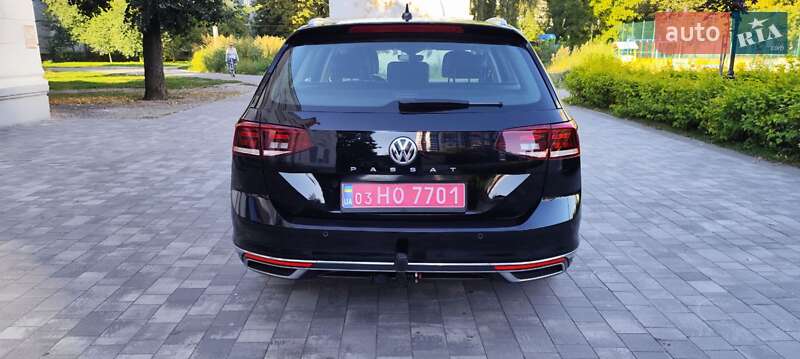 Универсал Volkswagen Passat 2019 в Житомире