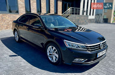Седан Volkswagen Passat 2018 в Виннице