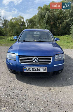 Седан Volkswagen Passat 2001 в Славском