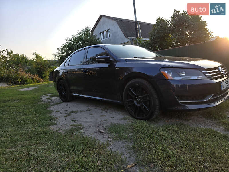 Седан Volkswagen Passat 2015 в Киеве