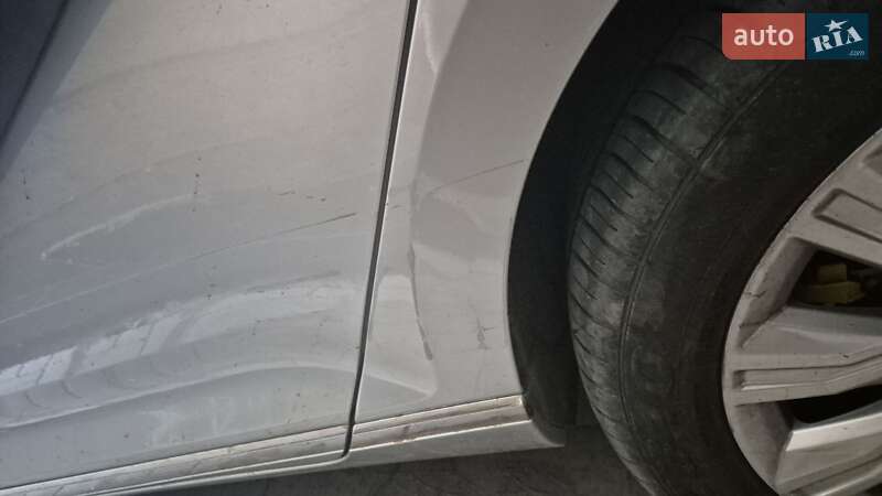 Универсал Volkswagen Passat 2015 в Харькове фото 24 Универсал Volkswagen Passat 2015 в Харькове