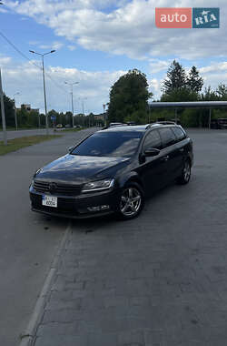 Універсал Volkswagen Passat 2013 в Полтаві