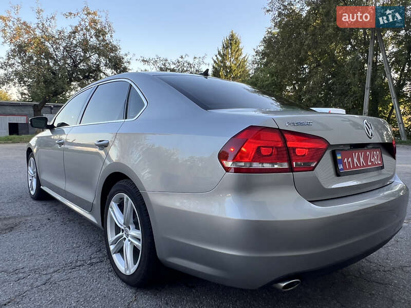 Седан Volkswagen Passat 2014 в Хмельницькому