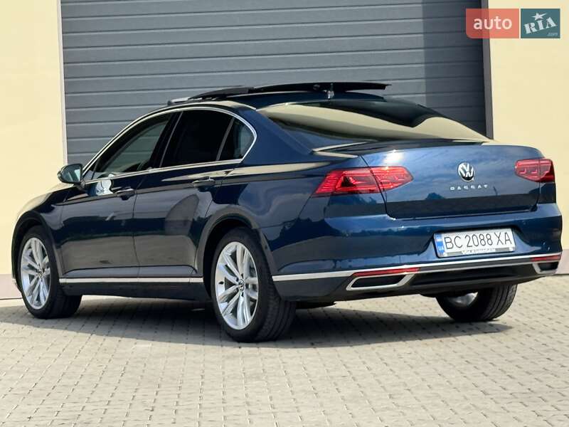 Седан Volkswagen Passat 2020 в Стрию