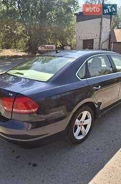Седан Volkswagen Passat 2015 в 