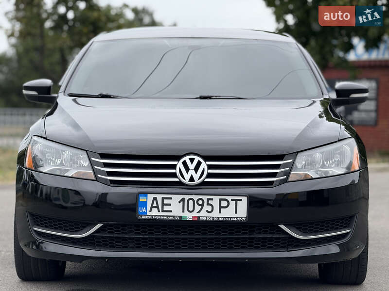 Седан Volkswagen Passat 2014 в Днепре