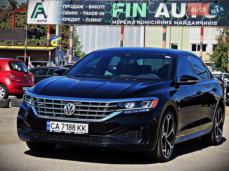Volkswagen Passat 2021