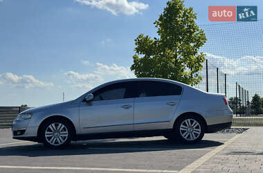 Седан Volkswagen Passat 2005 в 