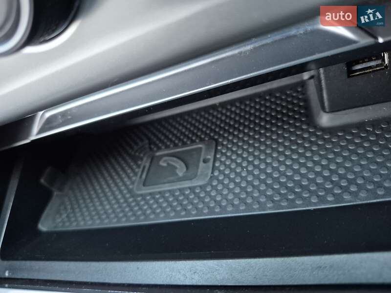 Универсал Volkswagen Passat 2019 в Одессе фото 32 Универсал Volkswagen Passat 2019 в Одессе