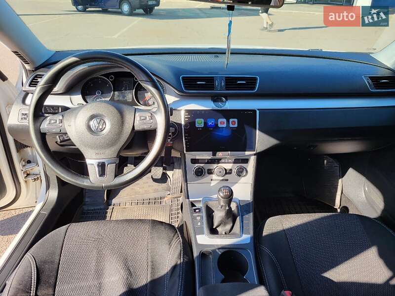 Универсал Volkswagen Passat 2013 в Кривом Роге