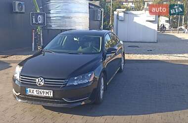 Седан Volkswagen Passat 2012 в Павлограді
