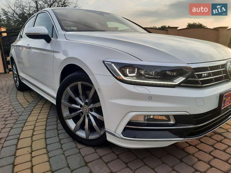 Седан Volkswagen Passat 2018 в Стрые