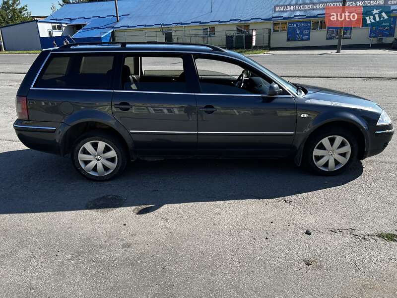 Універсал Volkswagen Passat 2002 в Віньківцях