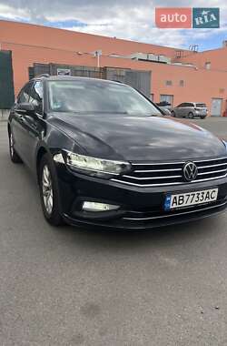 Універсал Volkswagen Passat 2021 в Києві