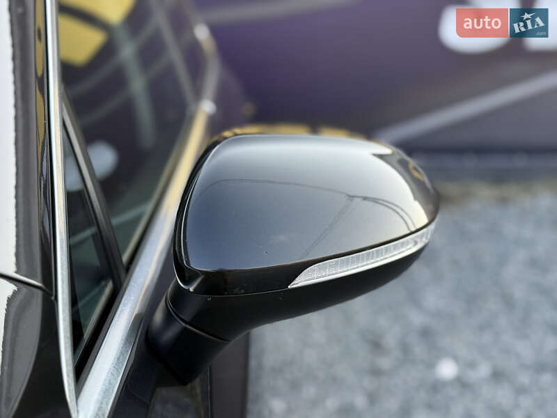 Универсал Volkswagen Passat 2018 в Стрые