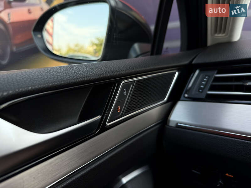 Универсал Volkswagen Passat 2018 в Стрые