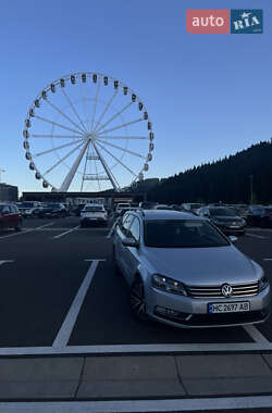 Універсал Volkswagen Passat 2013 в Львові