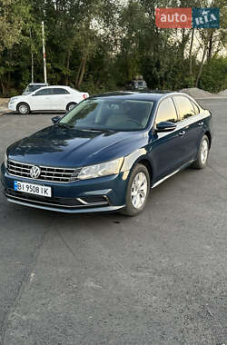 Седан Volkswagen Passat 2018 в Пирятине
