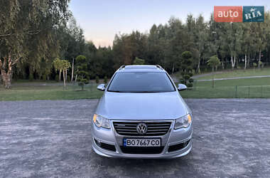 Універсал Volkswagen Passat 2010 в 
