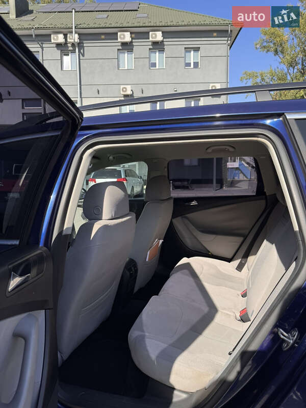 Универсал Volkswagen Passat 2006 в Черновцах