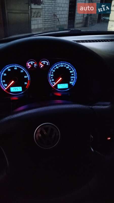 Седан Volkswagen Passat 2001 в Тульчине
