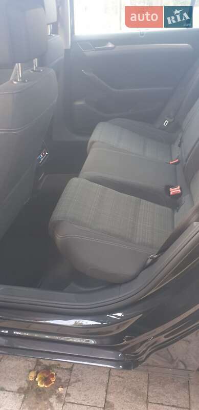 Універсал Volkswagen Passat 2021 в Стрию