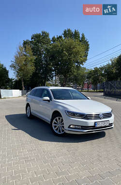 Универсал Volkswagen Passat 2017 в Тернополе