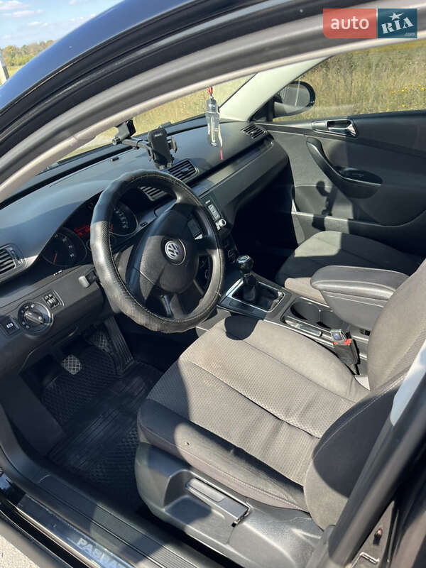 Седан Volkswagen Passat 2007 в Виннице