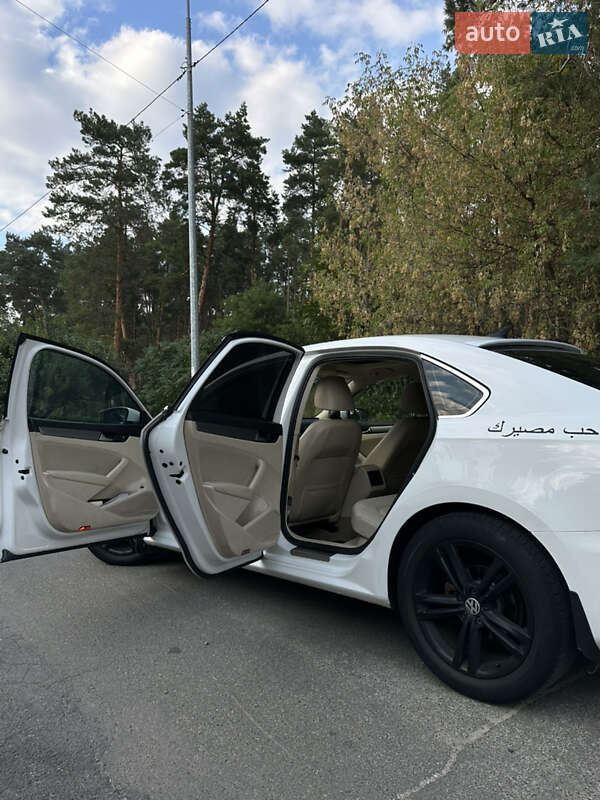 Седан Volkswagen Passat 2013 в Киеве
