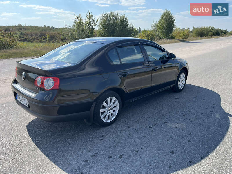 Седан Volkswagen Passat 2007 в Виннице