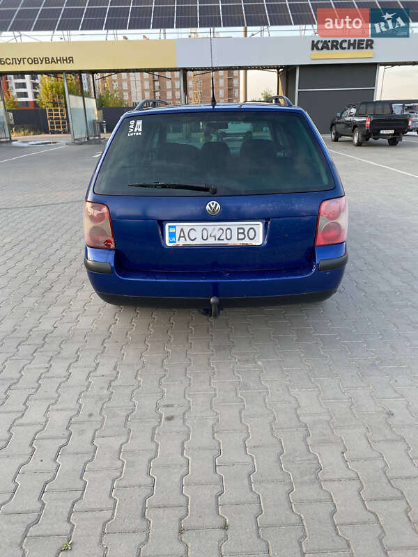 Универсал Volkswagen Passat 2004 в Луцке фото 3 Универсал Volkswagen Passat 2004 в Луцке