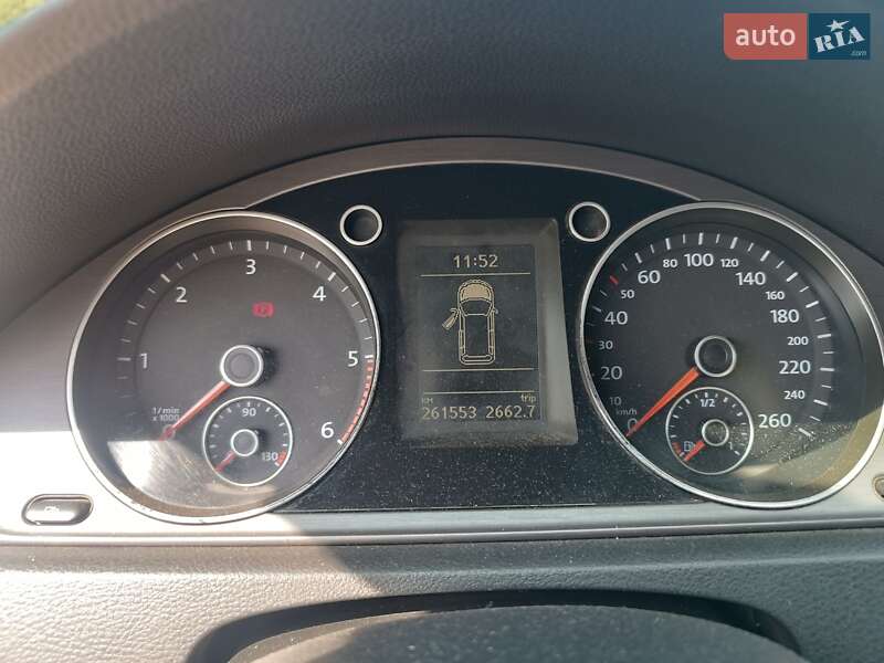 Универсал Volkswagen Passat 2011 в Кривом Роге