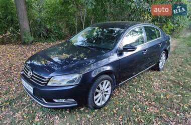 Седан Volkswagen Passat 2012 в Монастырище