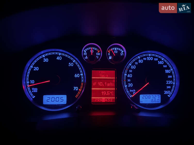 Седан Volkswagen Passat 2003 в Кременчуге фото 28 Седан Volkswagen Passat 2003 в Кременчуге