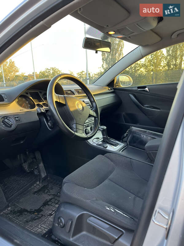 Седан Volkswagen Passat 2008 в Харькове