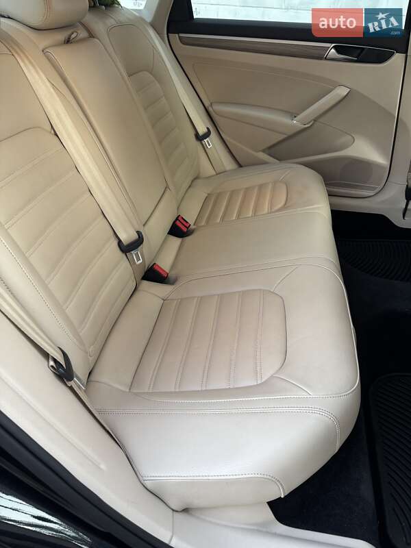 Седан Volkswagen Passat 2018 в Кропивницком