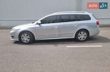 Универсал Volkswagen Passat 2010 в Луцке