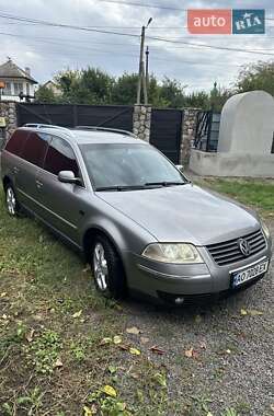 Універсал Volkswagen Passat 2002 в Хусті