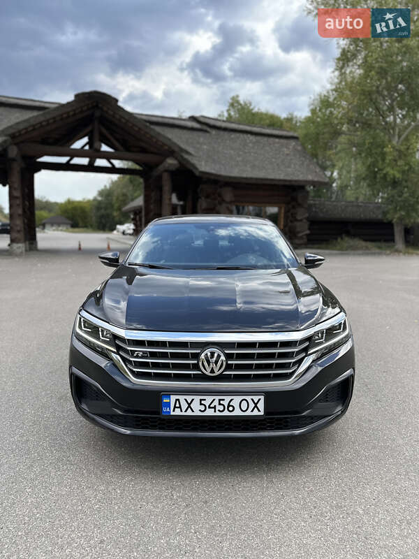 Седан Volkswagen Passat 2021 в Харькове