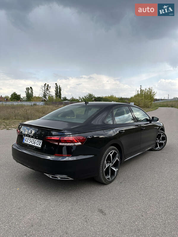 Седан Volkswagen Passat 2021 в Харькове