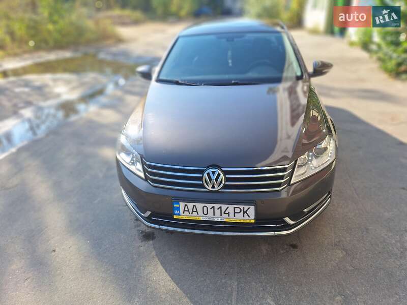 Volkswagen Passat 2012
