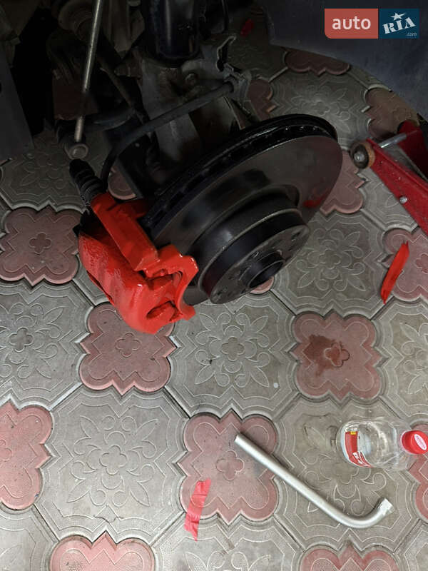 Универсал Volkswagen Passat 2017 в Житомире фото 88 Универсал Volkswagen Passat 2017 в Житомире